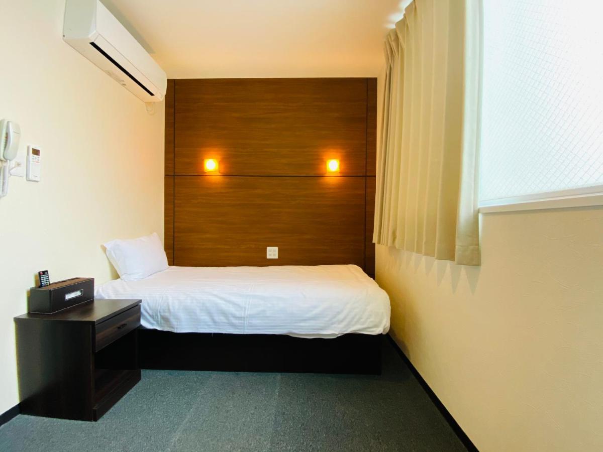Oyo Hotel Plaza In Namba Minami Osaka Luaran gambar